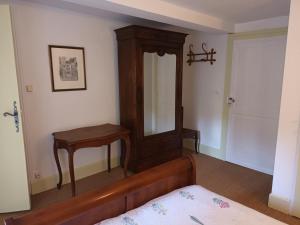 B&B / Chambres d'hotes Le Jardin Secret : Chambre Double Supérieure avec Balcon