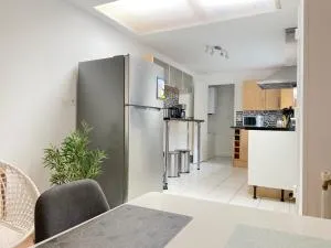 Cozy house for 8 people near LILLE - 讷维尔昂费兰