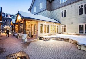 Luxury 2 Bedroom Breckenridge Vacation Rental With Stunning Mountain Views Just Steps From Historic Main Street