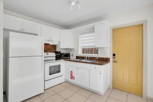 LoKal Rental Tropical Florida destination