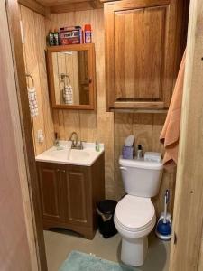 Wilderness Roost on Lake Godstone