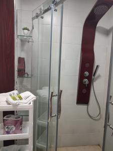 Ap 2ch city centre parking en face Hilton a cote du plage