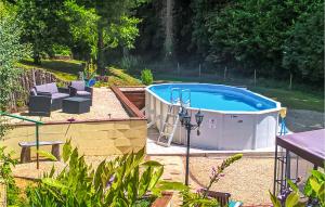 Appartements Beautiful Apartment In La Coquille With Wifi, Private Swimming Pool And Outdoor Swimming Pool : photos des chambres
