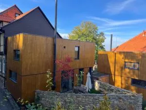 An der Kirchtreppe - Cattenstedt