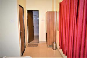 Hotel Visau,Shirdi