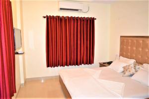 Hotel Visau,Shirdi