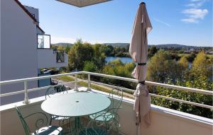 Amazing apartment in Triel-sur-Seine with 2 Bedrooms and WiFi