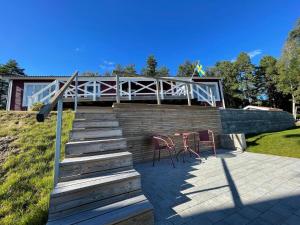 6 person holiday home in BRUZAHOLM-By Traum