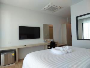 Far Beach House, Cha-am