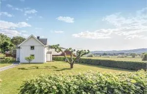 5 Bedroom Beautiful Home In Björketorp - Björketorp