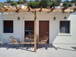 Kamares View (Απέραντο Γαλάζιο)