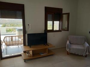 Kamares View (Απέραντο Γαλάζιο)