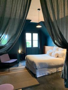 Hotels Le Bois des Chambres : photos des chambres