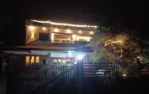 Divine View Holyday Home (Homestay)