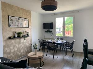 Appartements Appartement proche Asterix, Stade de France, Chantilly, Roissy pour couple ou famille : photos des chambres