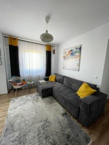 Cozy Apartment - near Palas Mall and Airport