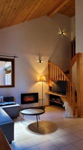 Maisons de vacances Chalet By Sophie Superdevoluy avec piscine : photos des chambres