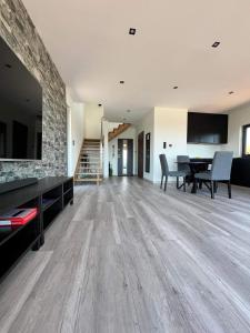 Wichrowe Wzgórze z jacuzzi