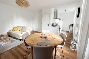 Appartements Chez Jeannette, appartement entre centre et plages : photos des chambres