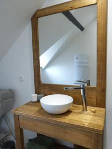 B&B / Chambres d'hotes Aux Portes des Lacs : photos des chambres