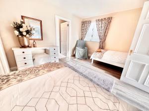 Long Acre Lodge