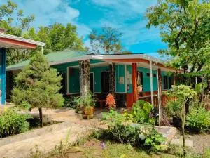 Hotel Gitana Corcovado, y Tour operador - Drake