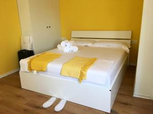 ✦ The Muse Apartment II