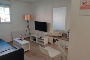 Appart Cosy Auber Porte de Paris