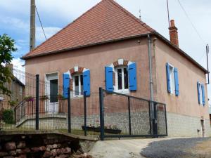 Maisons de vacances Gite Saligny-sur-Roudon, 3 pieces, 5 personnes - FR-1-489-121 : photos des chambres