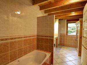 Maisons de vacances Gite Jeansagniere, 5 pieces, 10 personnes - FR-1-496-39 : photos des chambres