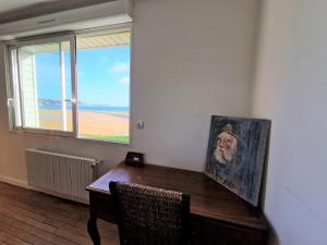 Maisons de vacances Holiday home in Perros Guirec : photos des chambres