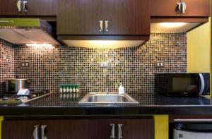 BalaiB1 Cozy Studio in Ortigas Center in front of Galleria