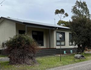 Mountain View Motor Inn & Holiday Lodges
