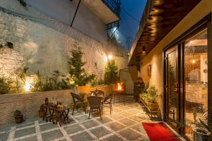 StayVista at Arncliff Villa 5 Mins from Mall Road