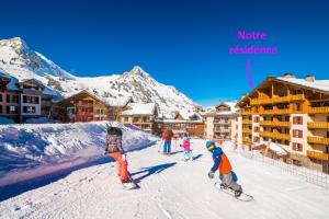 ALPS les ARCS 1950 Prince des Cimes, ski-in out,swimming pool, sauna, shoes dryer