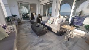 240 Front line beach La Cala