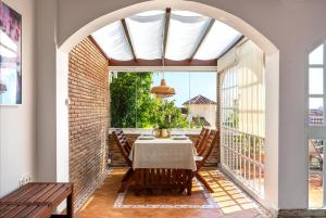 Stunning Seaview Villa by Costarentals - Ref 110