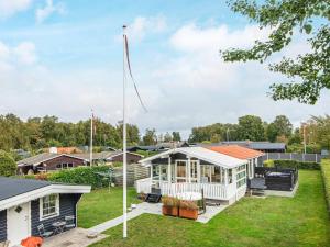 7 person holiday home in Juelsminde-By Traum