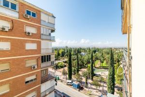 Premium apartment Granada Center with balcony view