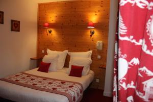 Hotels Hotel Les Charmilles : Chambre Double