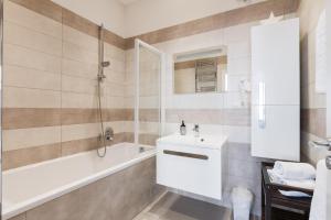 Prague Days - Open-plan Studio with AC near National Theatre