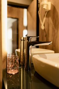 Nest Inn Mirror Apartment