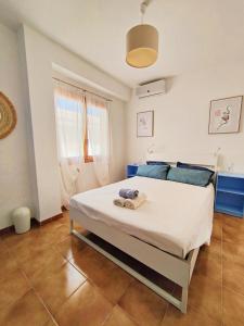 Blue House in Santa Pola