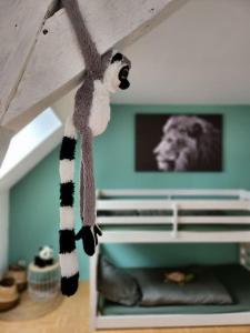 Maisons de vacances Gite Animals King'Dome 9min du Zoo de Beauval : photos des chambres