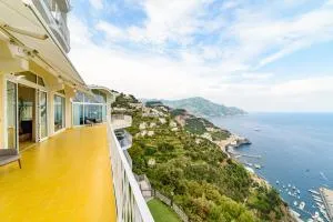 فندق غراند إكسيلسيور - أمالفي