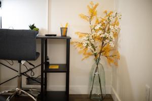 UTAH Maritime, FAST WIFI, Conventions, King Bed