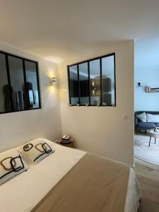 Agréable et moderne studio à Neuilly avec jardin