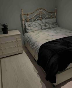 Stylish Darlington Townhouse Near A1 A66 & A19 Breakfast