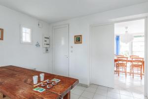 Maisons de vacances Wonderful house with a nice terrasse in Oleron - Welkeys : photos des chambres