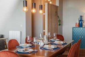 Amparo Residence I by An Island Apart